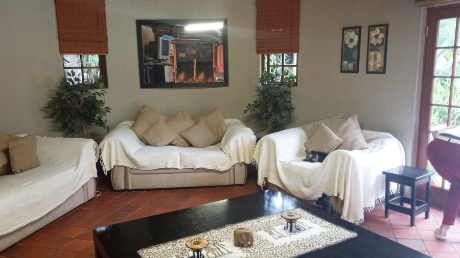 4 Bedroom Property for Sale in Beacon Bay North Eastern Cape